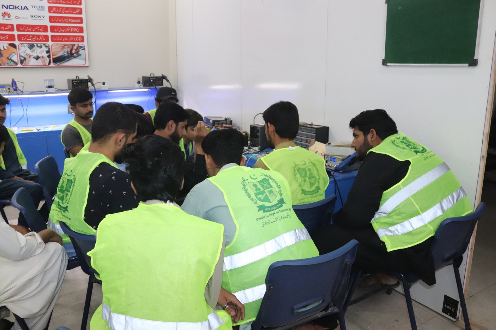 Mobile Repairing Course